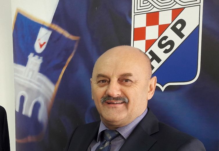 Karlo Starčević, hsp, gradonačelnik Gospića.