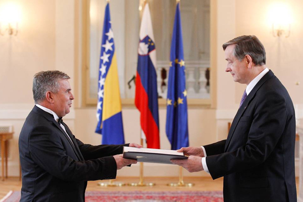 Sex u sloveniji sex u sloveniji