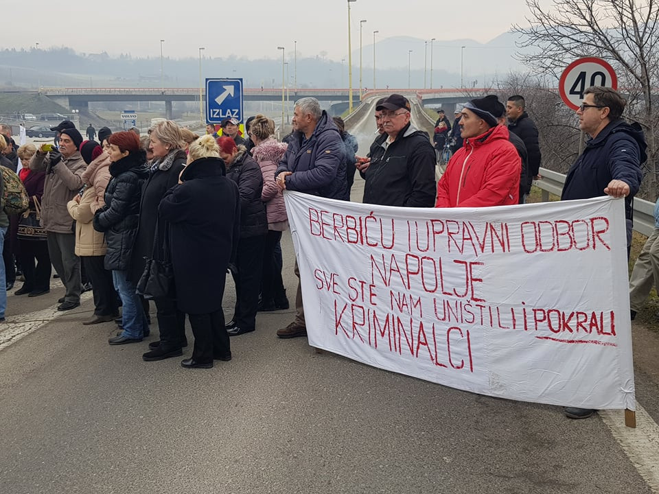 Policija spriječila radnike Željezare Zenica da blokiraju magistralni put