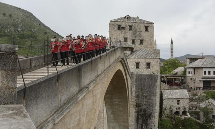 Prvosvibanjska budnica u Mostaru