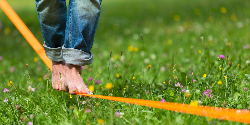 Slackline ili gurtna za hodanje: stotinu dobrih stvari krije se u jednoj traci