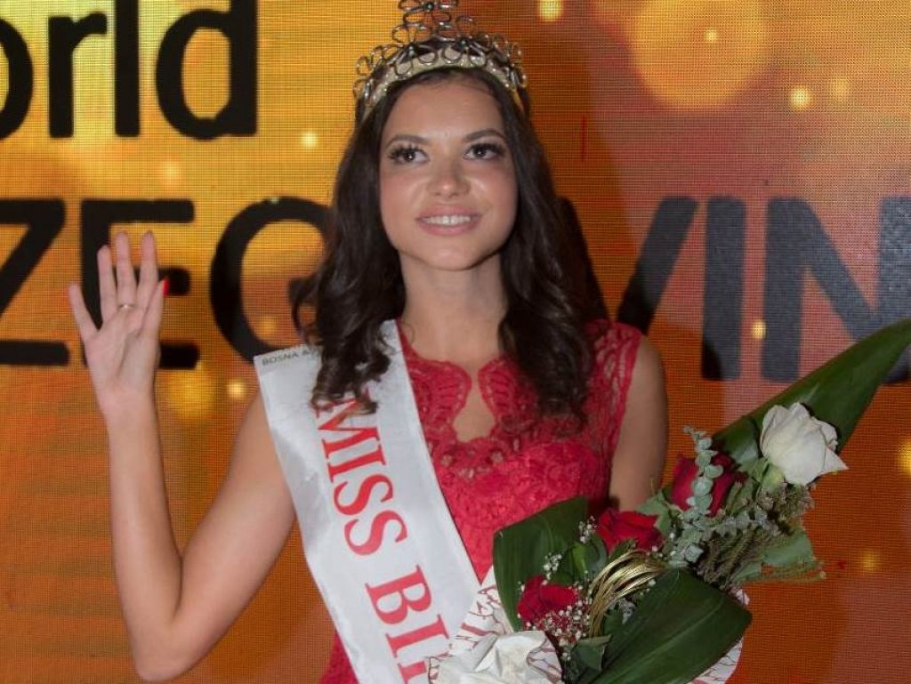 Anđela Paleksić Miss BiH 2018.