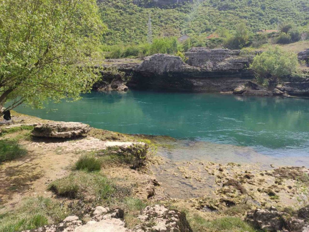 Zamućena Neretva