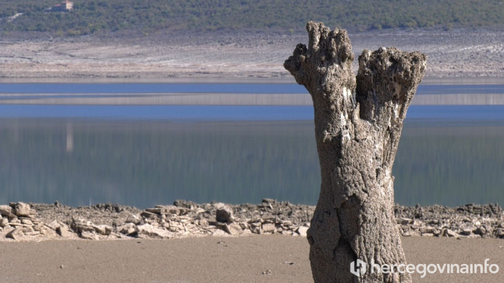 Bilećko jezero