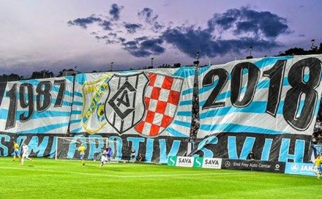 TRGOVA KI SUD POZIVA ZASTUPNIKE Klub navija a Armada pred