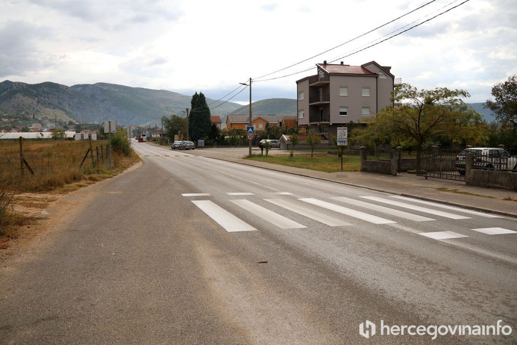 Blagaj ležeći policajci