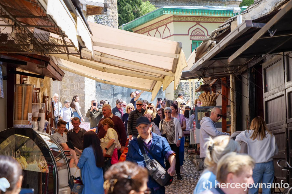 Stari grad - Turizam - Kupci - Mostar