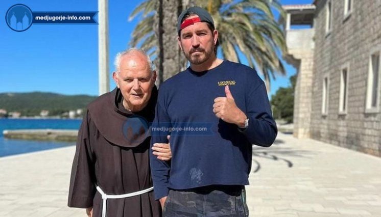 Jim CAviezel i fra Jozo Zovko