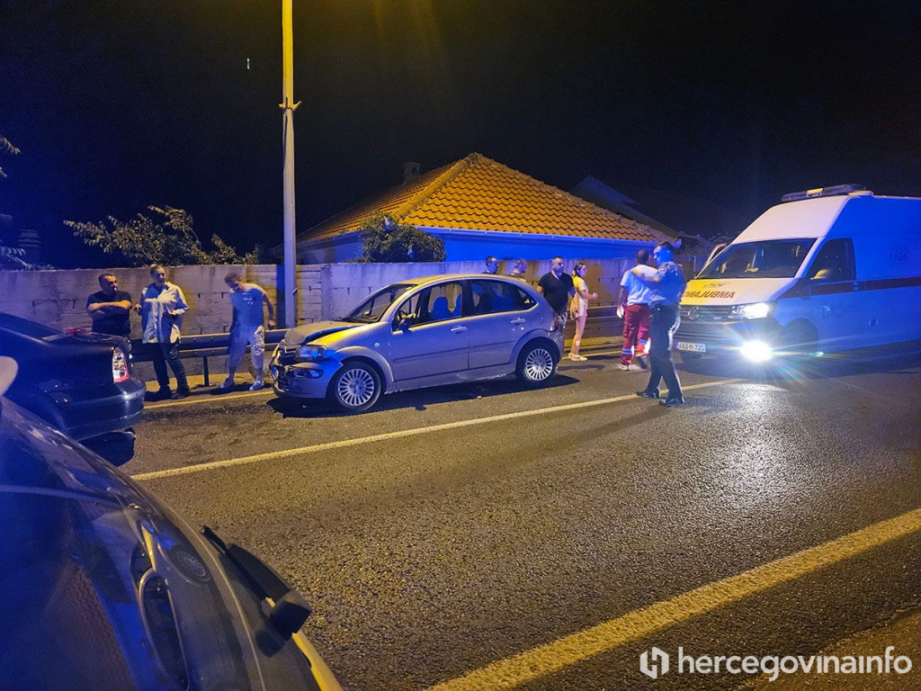 Šehovina sudar Citroen i Passat