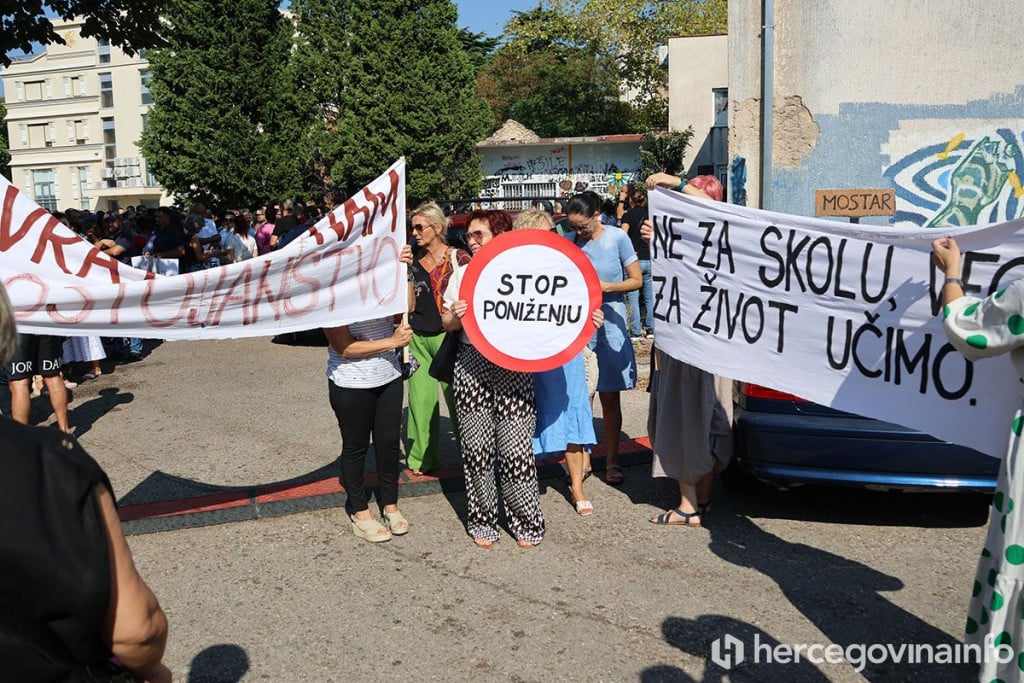 prosvjed prosvjetara HNŽ Mostar